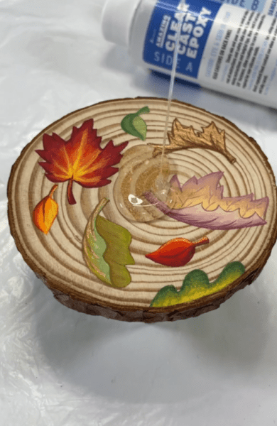 pouring leaf epoxy coasters