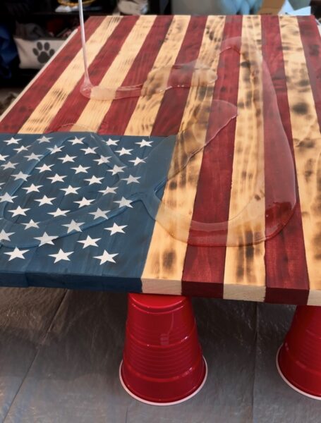 wooden flag pour